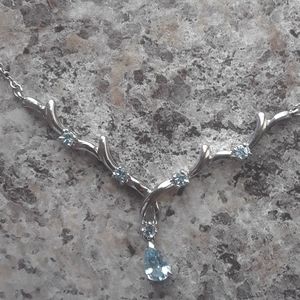 Elegant Blue and Silver Necklace and Earrings Set